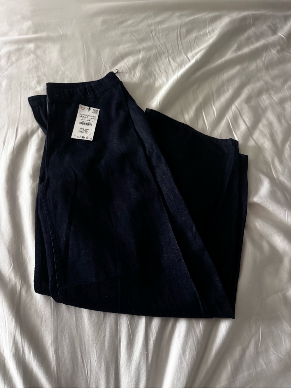 Zara TRF PLEATED DENIM